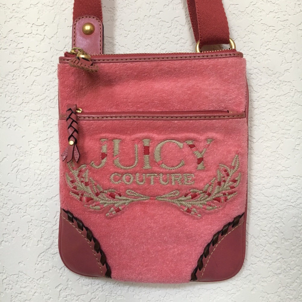 NWOT pink Juicy Couture crossbody bag